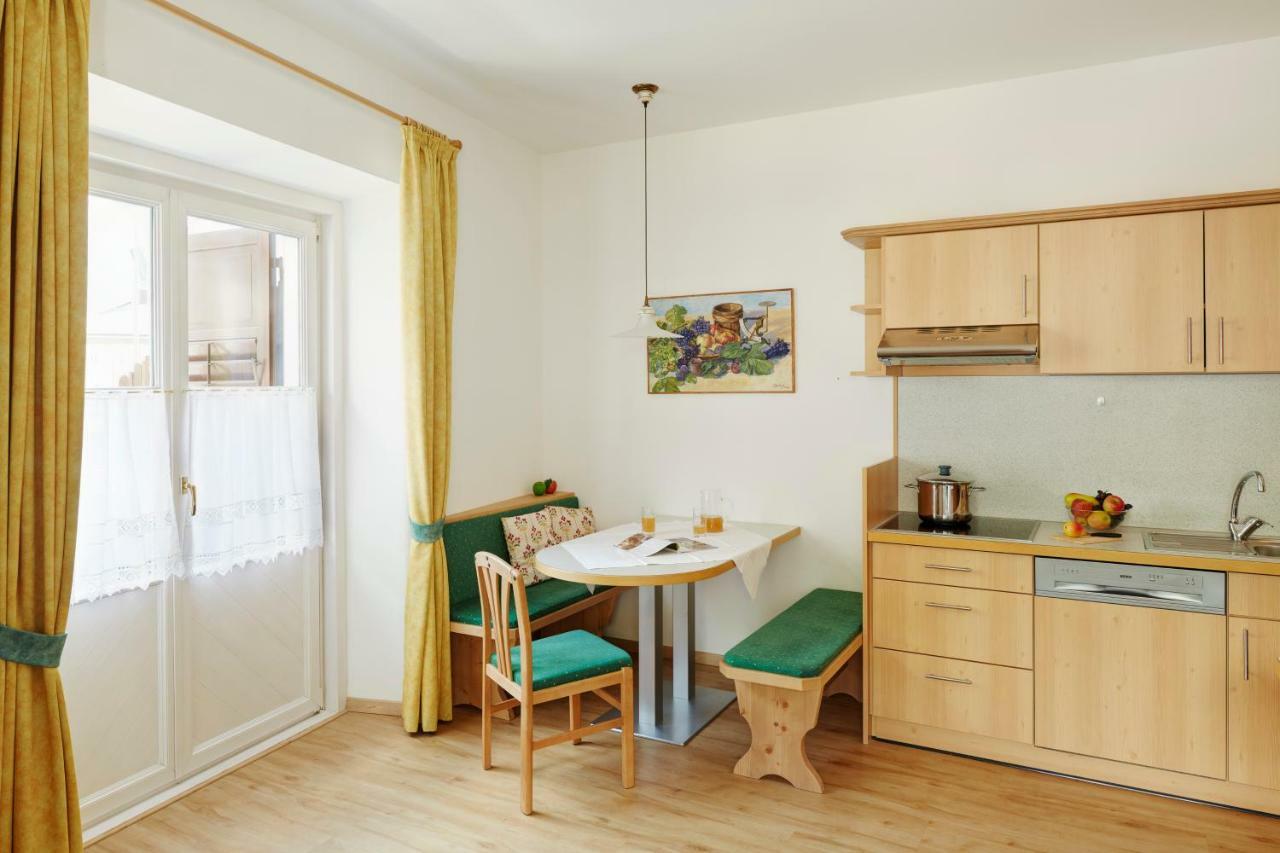 Kreuzwegerhof Nals Apartment ภายนอก รูปภาพ
